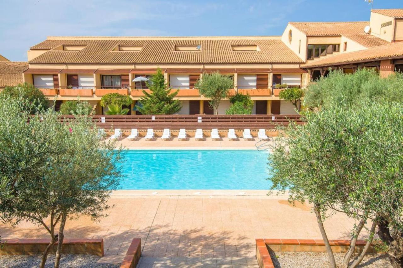 Saint Cyprien Golf View 2 Bedrooms Apartment , 900 M From The Beach Bagian luar foto
