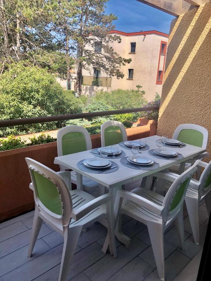 Saint Cyprien Golf View 2 Bedrooms Apartment , 900 M From The Beach Bagian luar foto