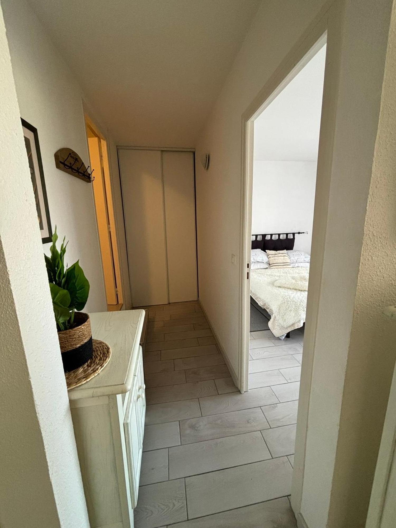 Saint Cyprien Golf View 2 Bedrooms Apartment , 900 M From The Beach Bagian luar foto
